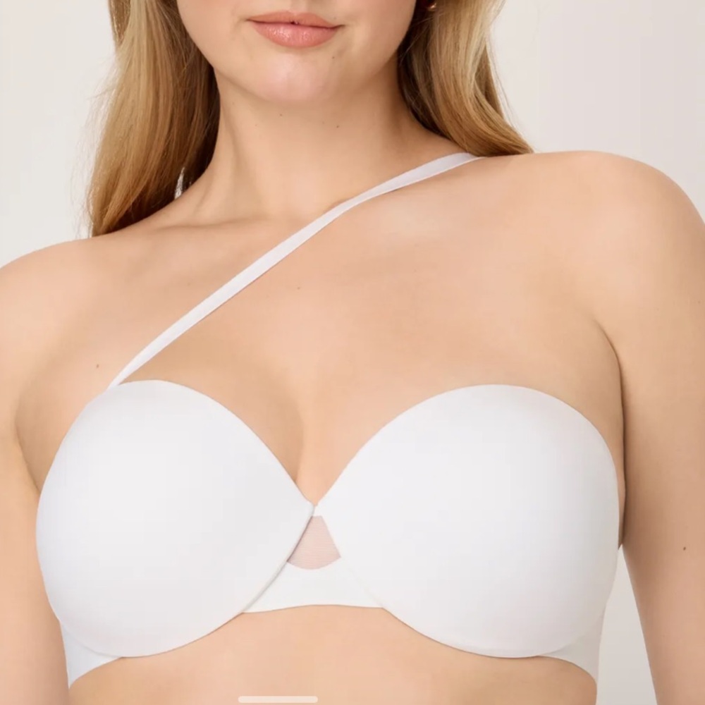 Maidenform DreamWire Multiway Strapless Bra with Underwire 34A in White